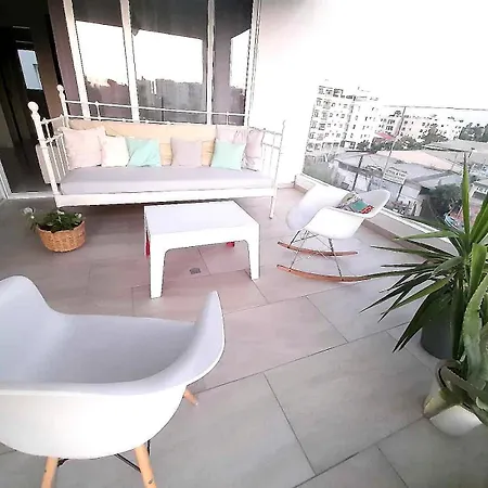 Happy Tucan Apartment Larnaca