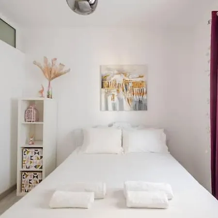 Happy Tucan * לרנקה