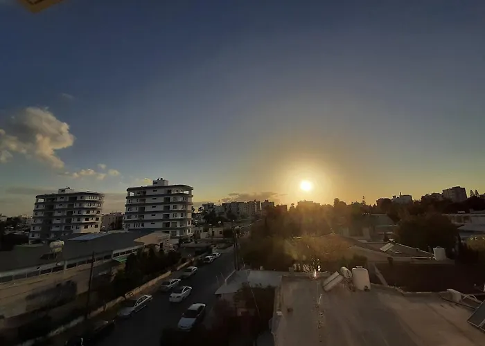 Happy Tucan * ラルナカ