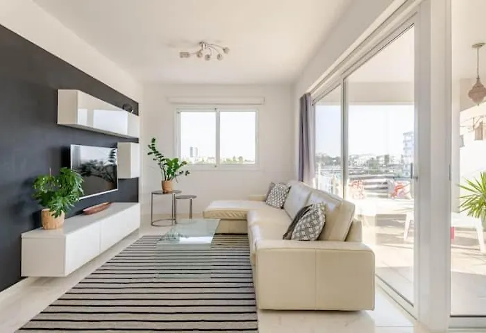 Happy Tucan アパート *