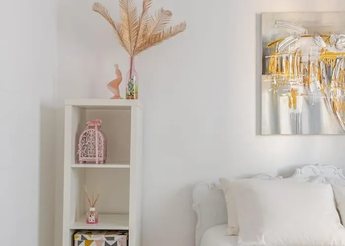 Happy Tucan アパート ラルナカ